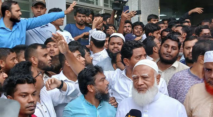 আহতদের যা প্রয়োজন, সহায়তা করতে প্রস্তুত আছি: জামায়াত আমির